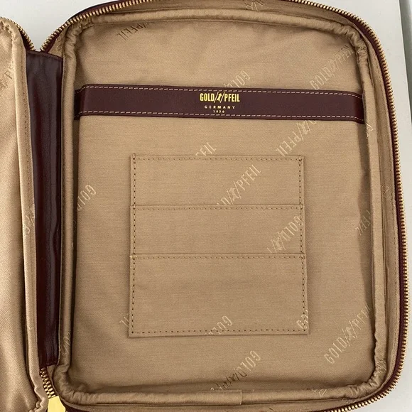 Goldpfeil Crossbody / Shoulder / Travel Bag
